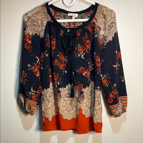 Anthropologie Meadow Rue Blue and Tan Boho Blouse Tie Front 3/4 Sleeve 100% silk - Picture 2 of 10